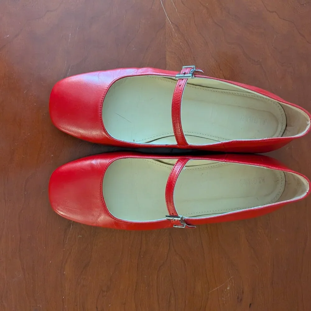 ALOHAS Por Do Sol Red Leather Ballet Mary Jane Flats 8.5 39 - Picture 2 of 3